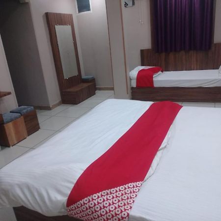Hotel Grand Stay Bhopál Kültér fotó
